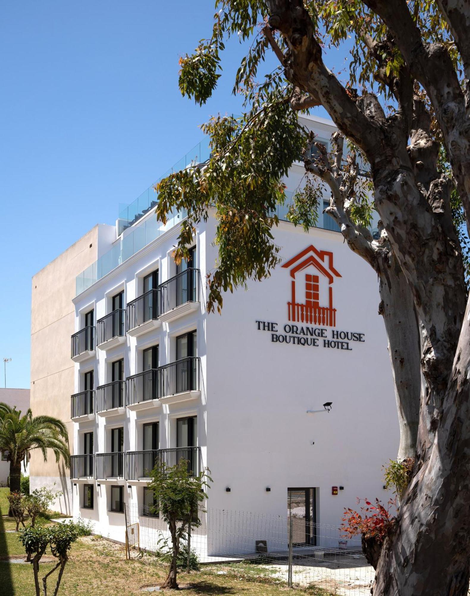 The Orange House Boutique Hotel And Upstairs Rooftop Bar Center Of La Cala De Mijas 100M From The Beach Kültér fotó