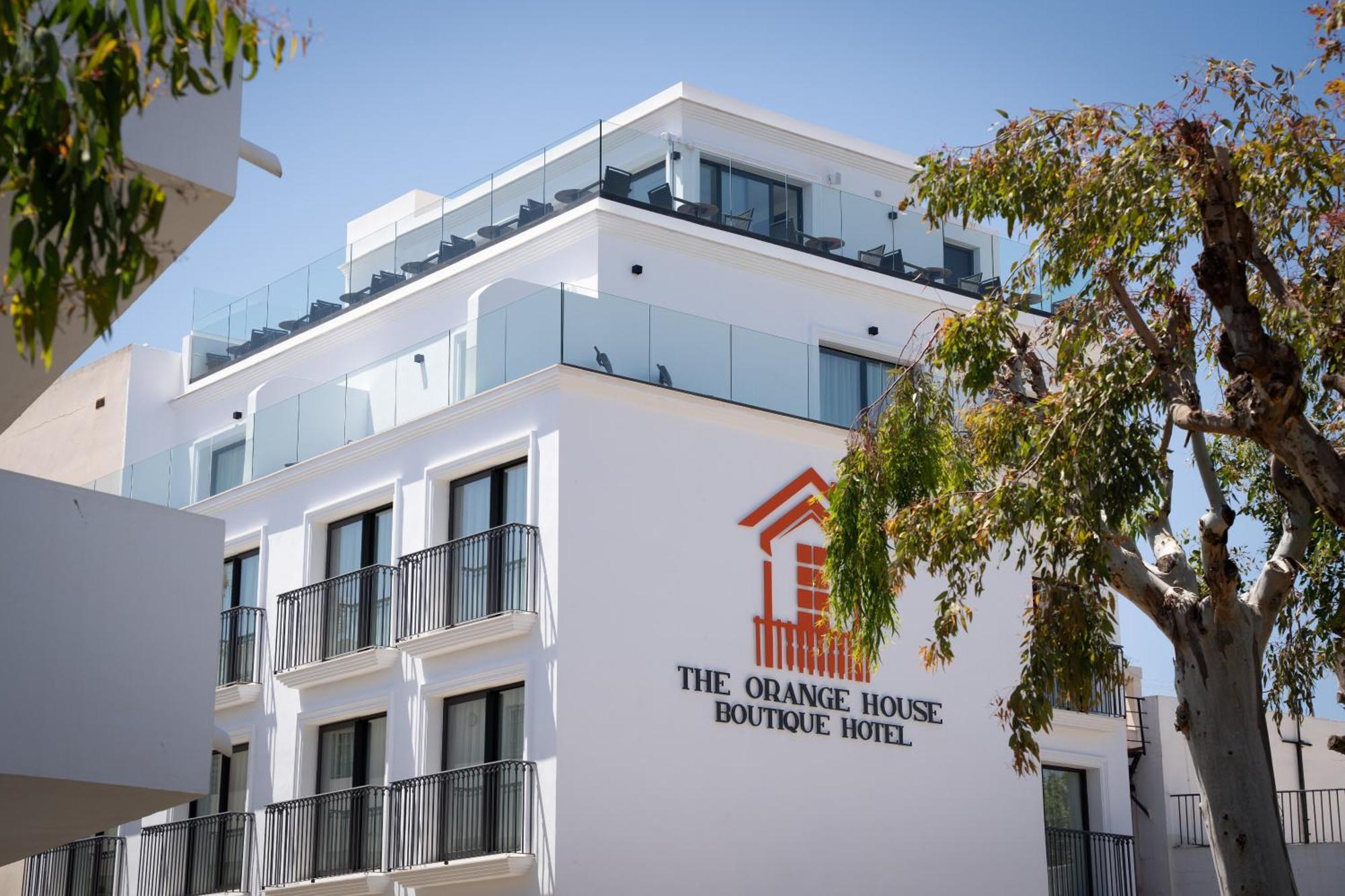 The Orange House Boutique Hotel And Upstairs Rooftop Bar Center Of La Cala De Mijas 100M From The Beach Kültér fotó