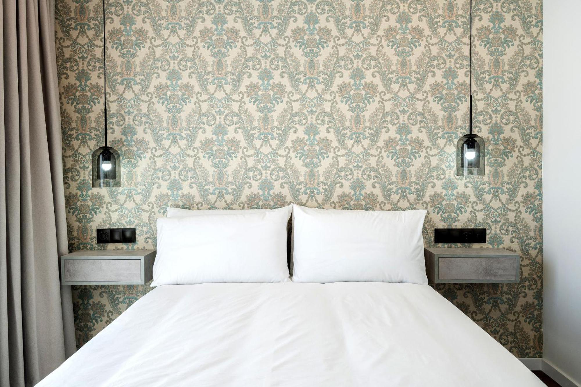 The Orange House Boutique Hotel And Upstairs Rooftop Bar Center Of La Cala De Mijas 100M From The Beach Kültér fotó
