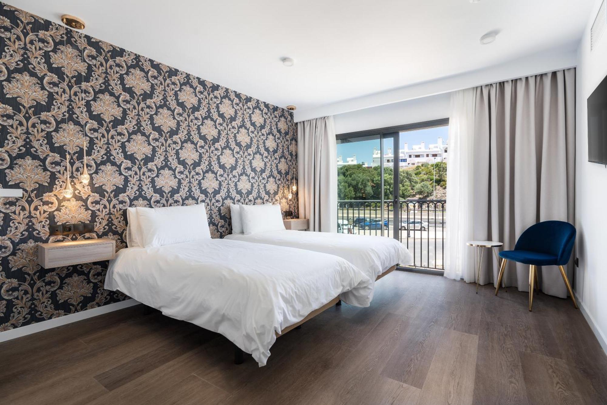 The Orange House Boutique Hotel And Upstairs Rooftop Bar Center Of La Cala De Mijas 100M From The Beach Kültér fotó