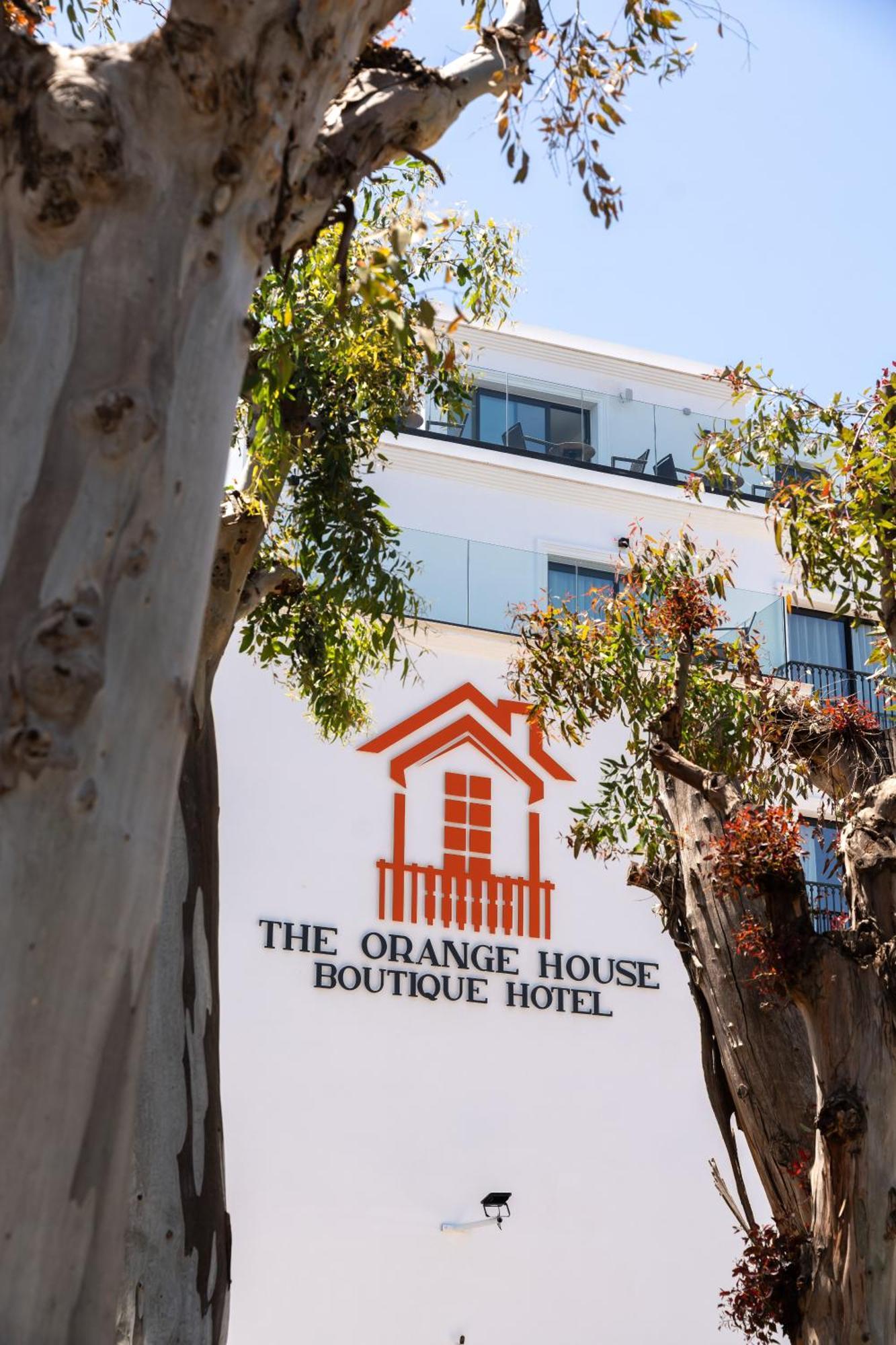 The Orange House Boutique Hotel And Upstairs Rooftop Bar Center Of La Cala De Mijas 100M From The Beach Kültér fotó