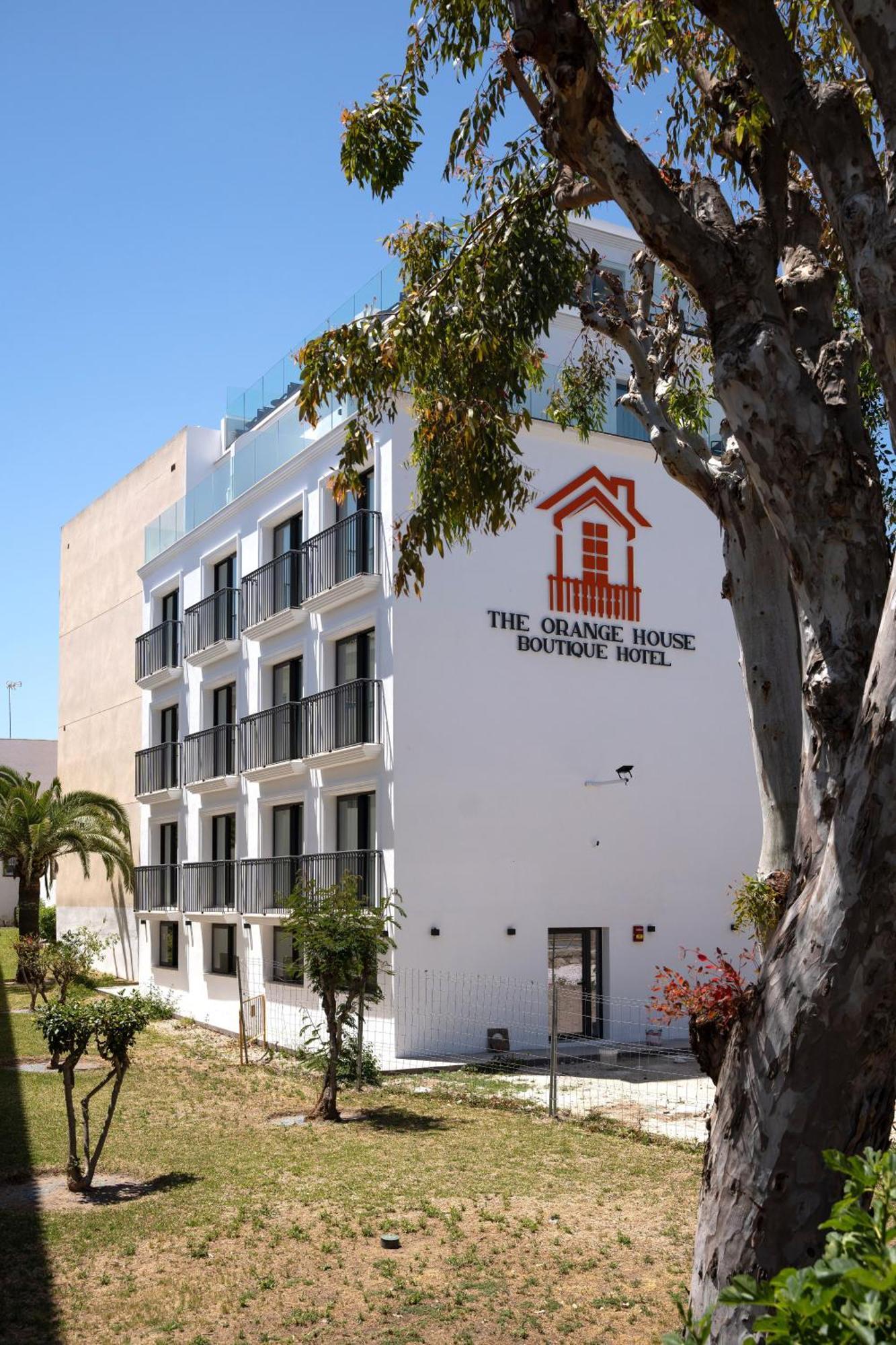 The Orange House Boutique Hotel And Upstairs Rooftop Bar Center Of La Cala De Mijas 100M From The Beach Kültér fotó