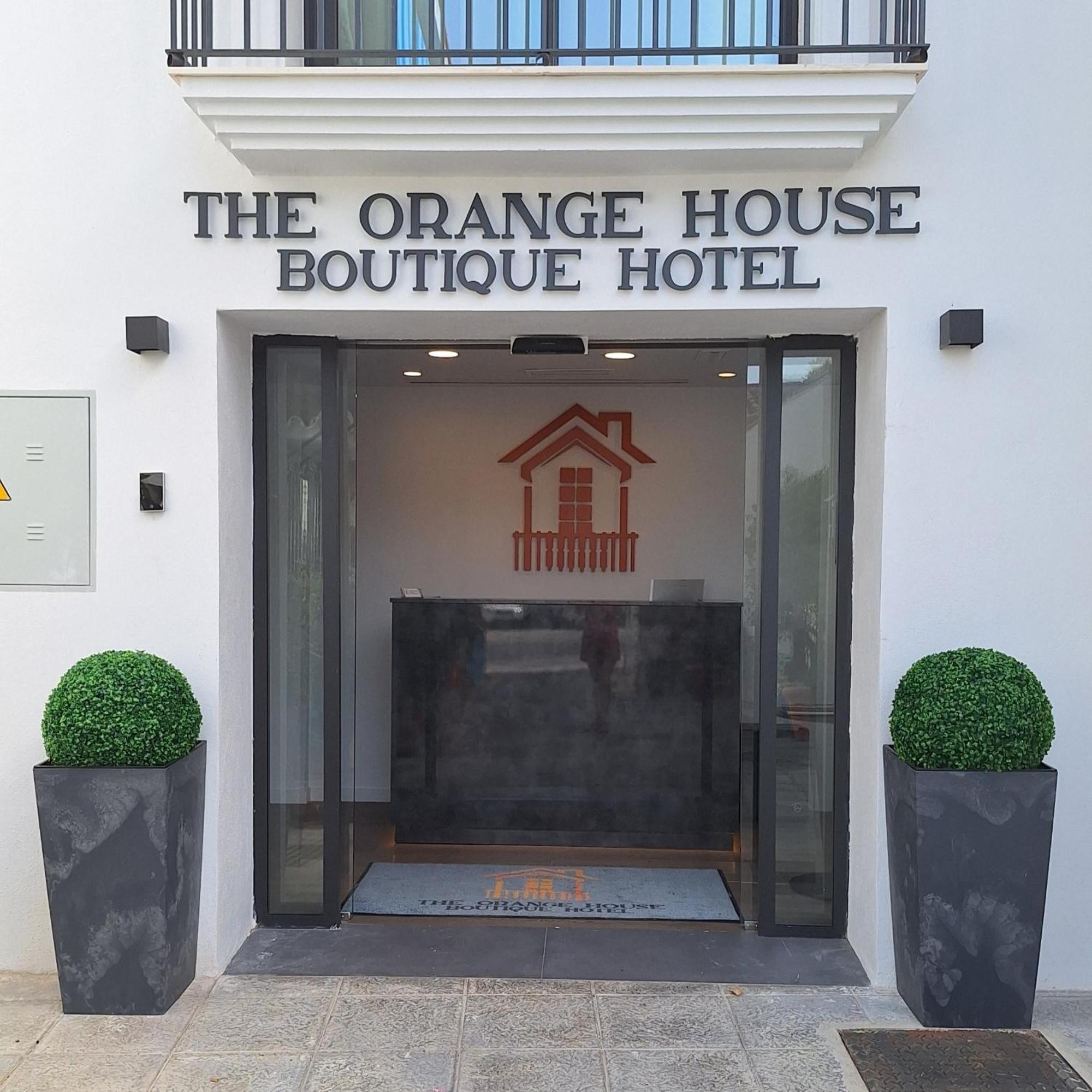 The Orange House Boutique Hotel And Upstairs Rooftop Bar Center Of La Cala De Mijas 100M From The Beach Kültér fotó